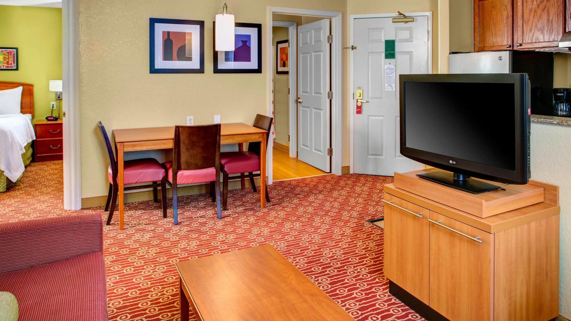 Towneplace Suites By Marriott Cleveland Westlake Exterior foto